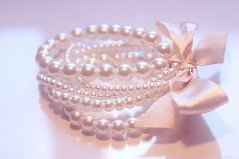Pearl Bracelets with Ribbon