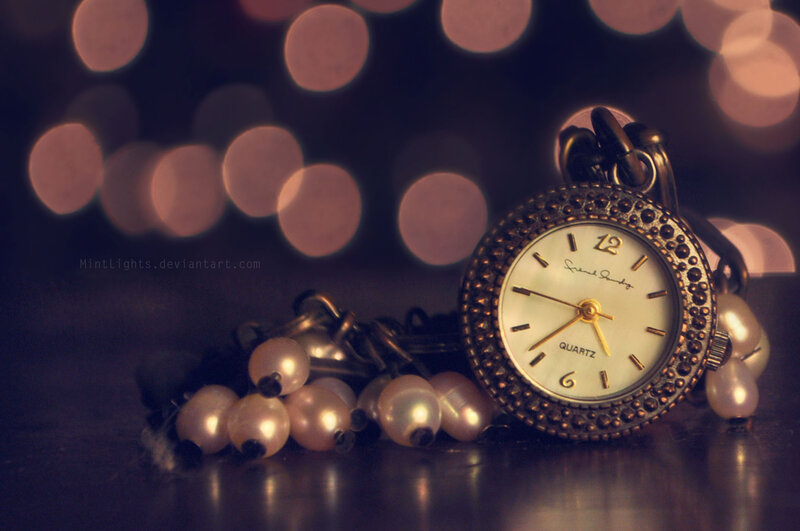 Pearl Necklace with Watch