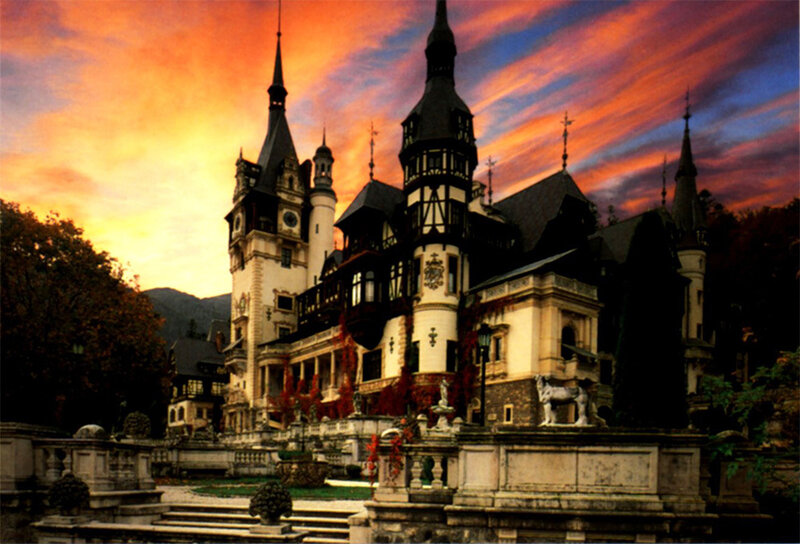Peleș Castle at sunset