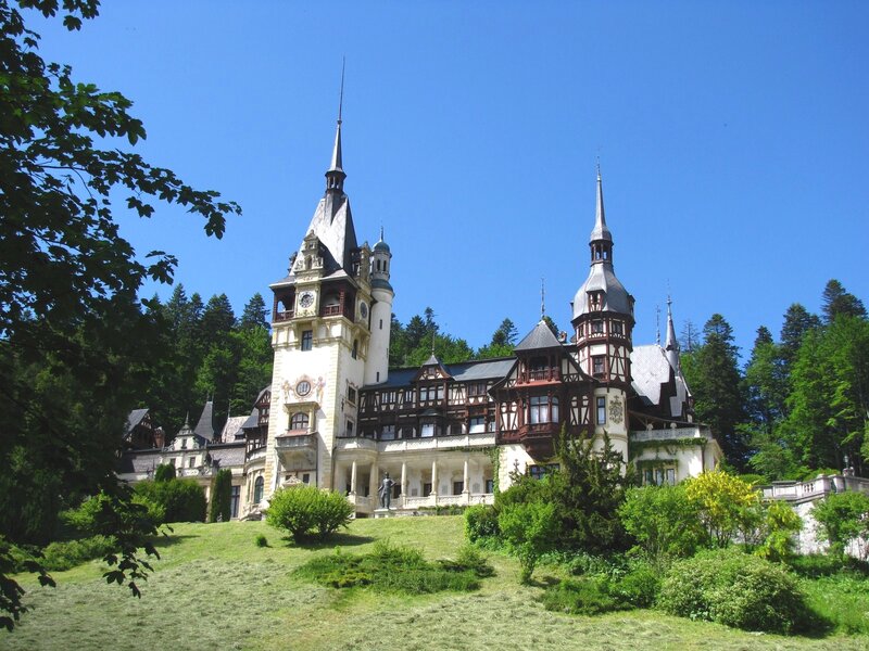 Peleș Castle — Blue
