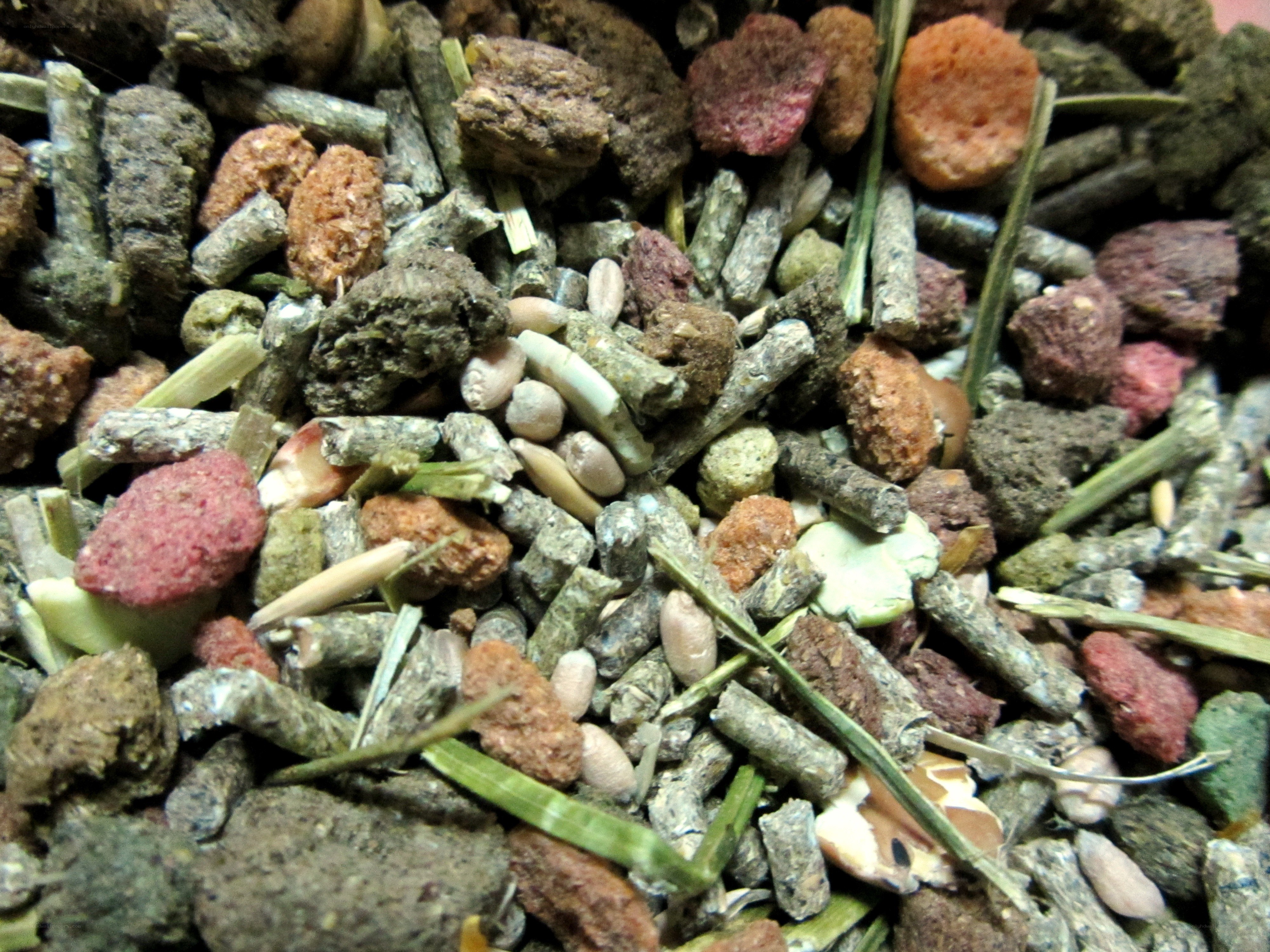 pelleted animal feed mix