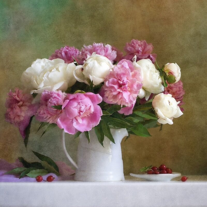 Peony Bouquet in Pitcher — Pink