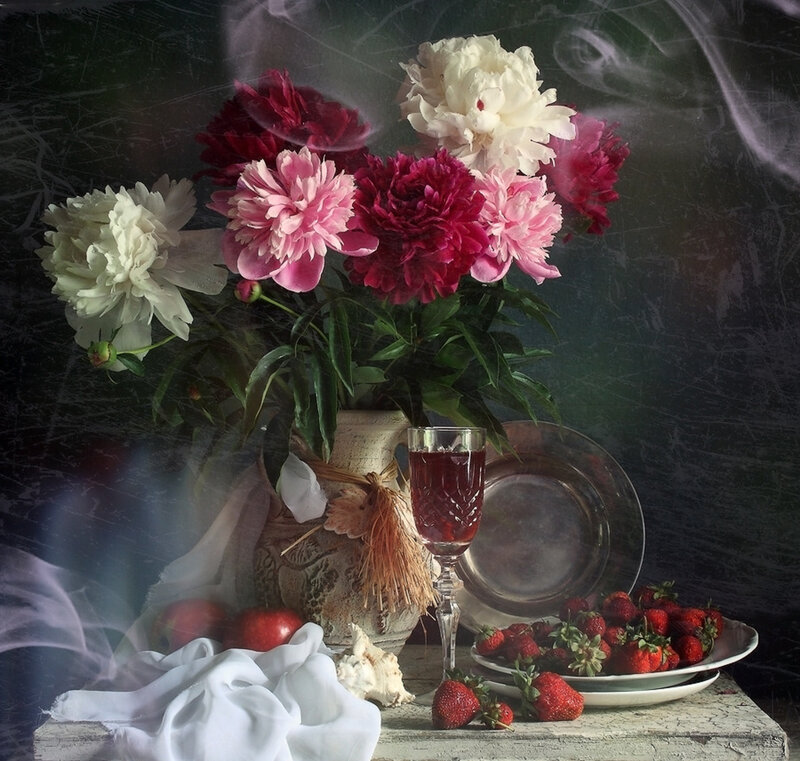 Peony Bouquet with Fruit — White
