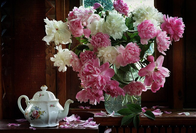 Peony Bouquet with Teapot