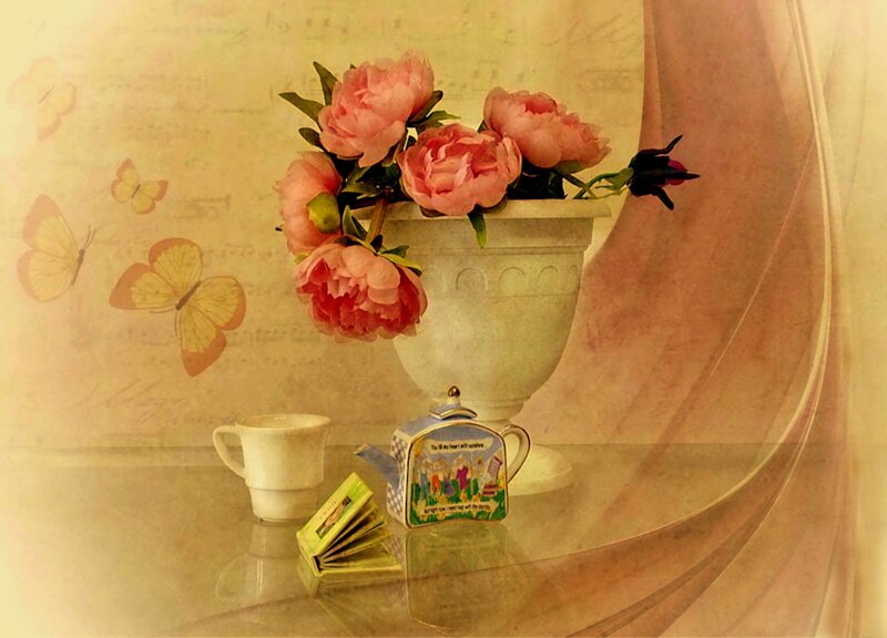 Peony Flowers in Vase — Pink, Serene