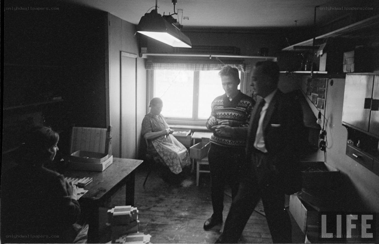 People in a workshop room