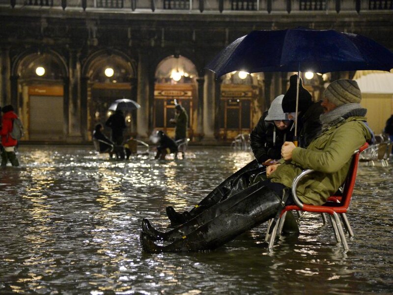 People in Flooded Square — Black