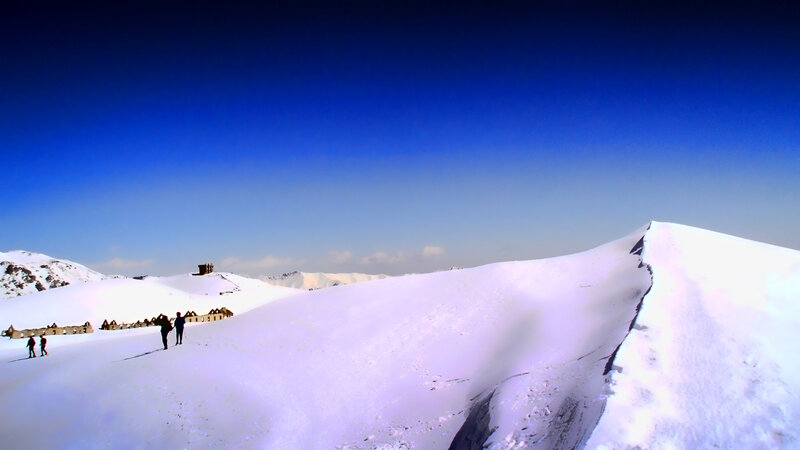 People on Snowy Mountain