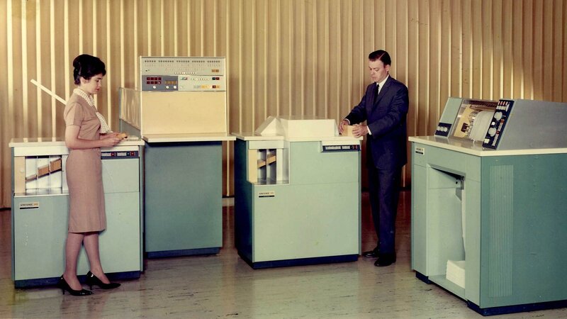 People using vintage computers