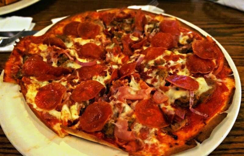 Pepperoni Pizza on Plate — Red