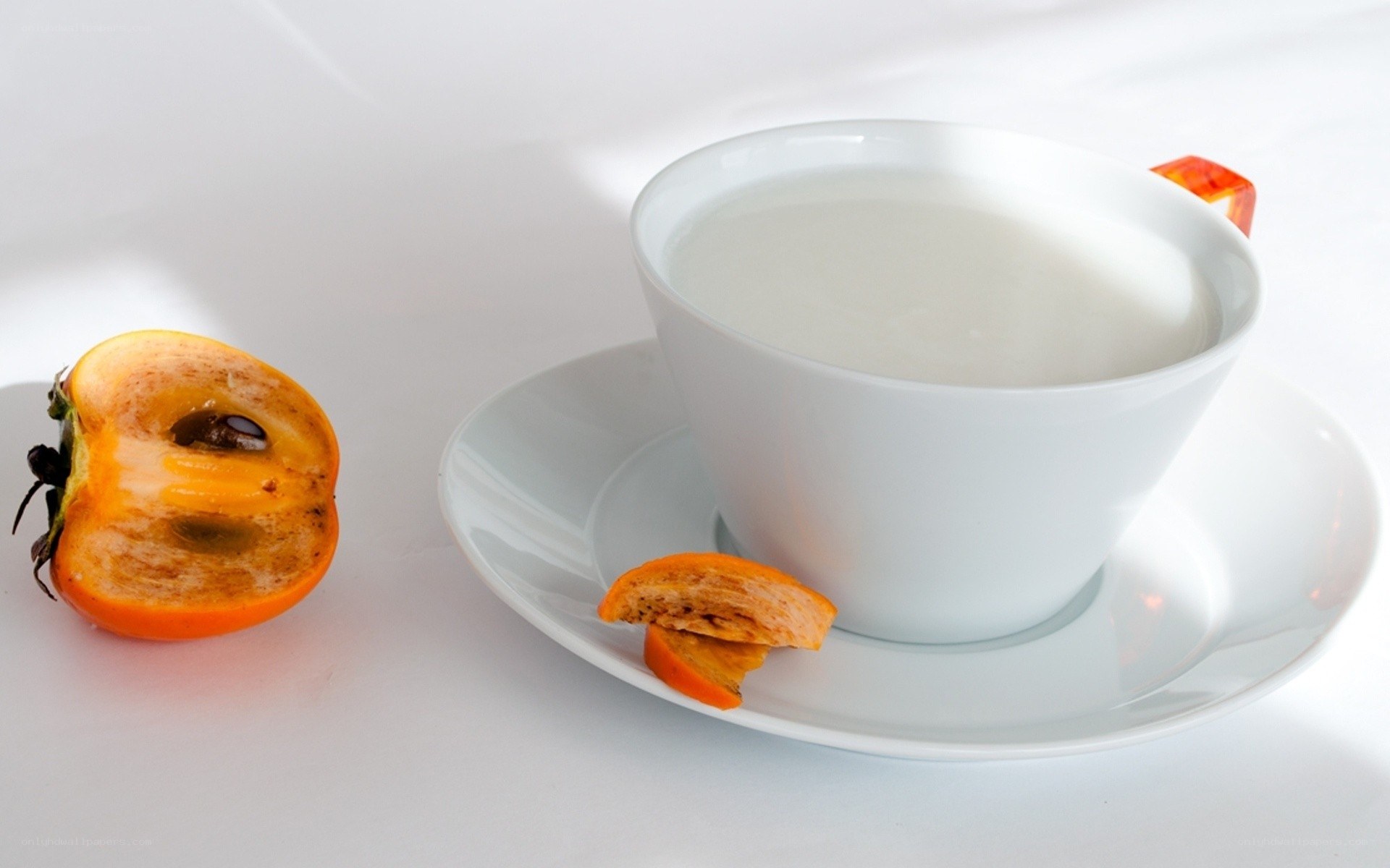 Persimmon and milk cup
