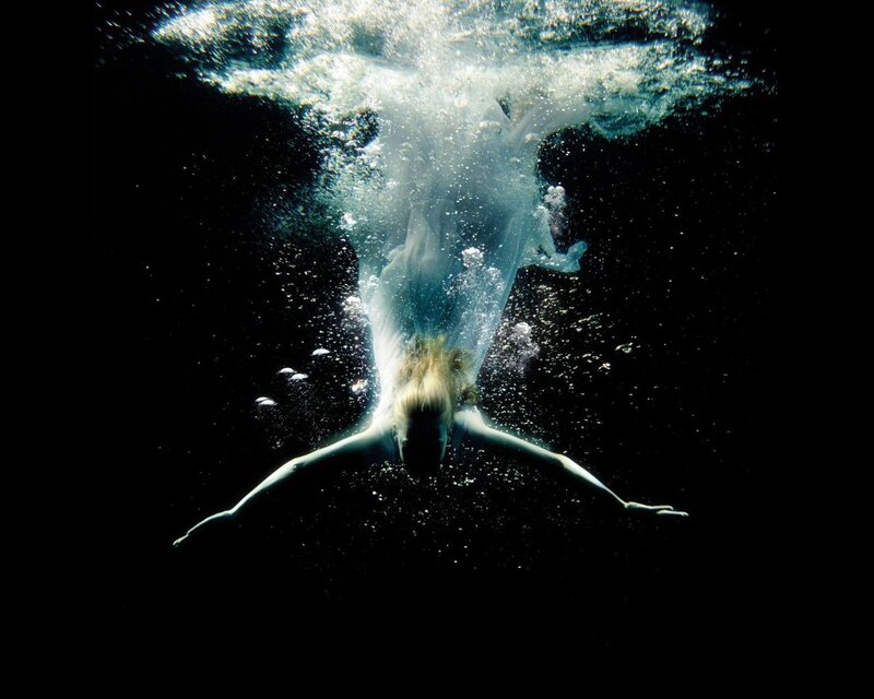 Person Diving Underwater — Black