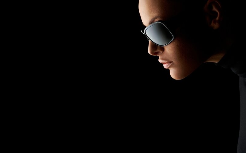 person in sunglasses profile
