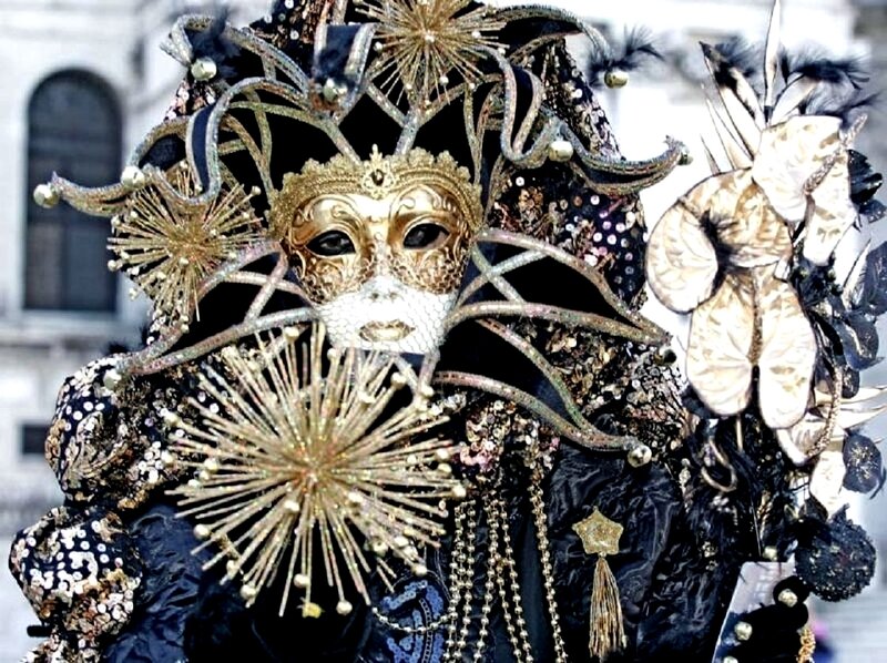 Person in Venetian Costume — Black