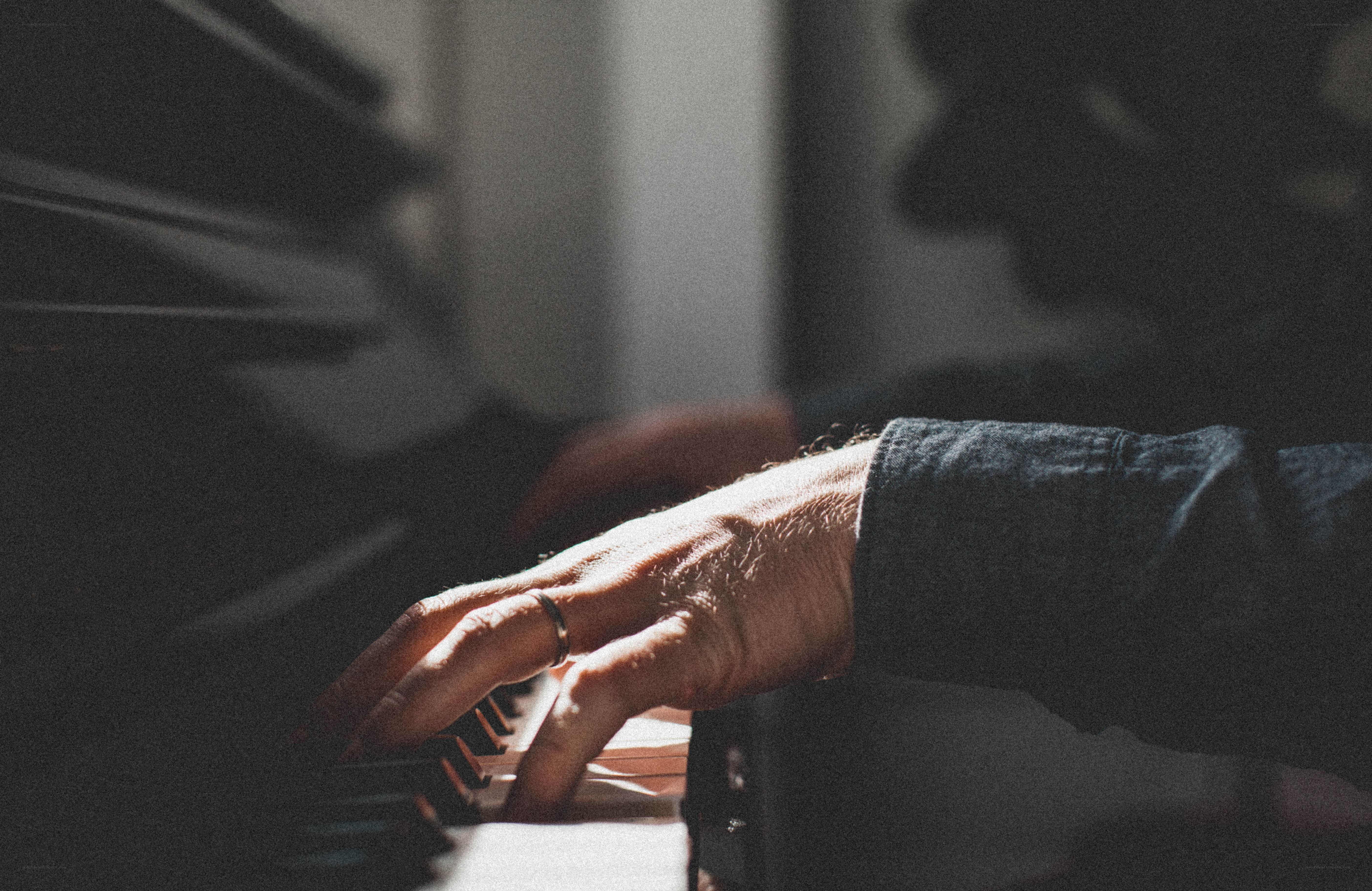 person playing piano