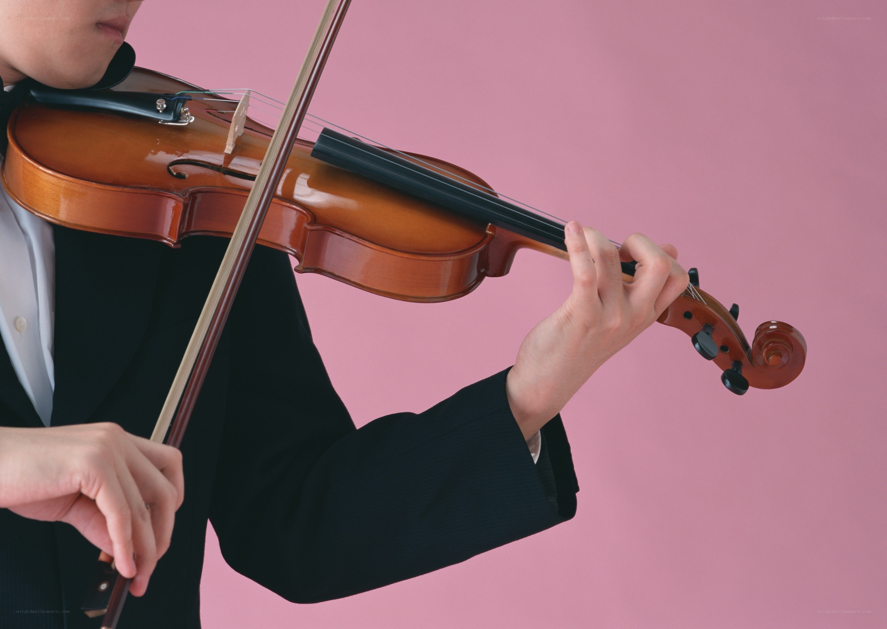 person playing violin