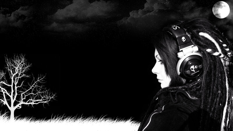 Person with Dreadlocks — Black