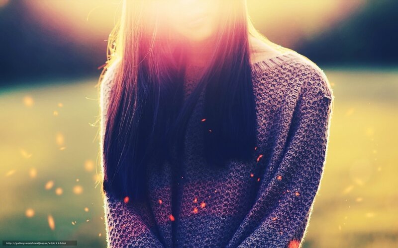 Person with Long Hair — Yellow