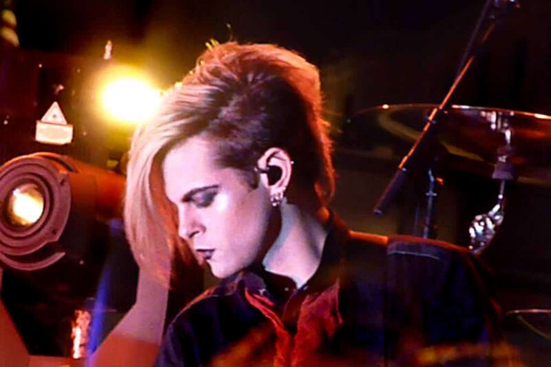 Person with Mohawk Hairstyle — Black