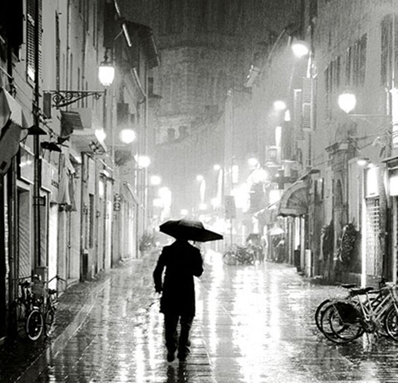 Person with Umbrella Walking — Black