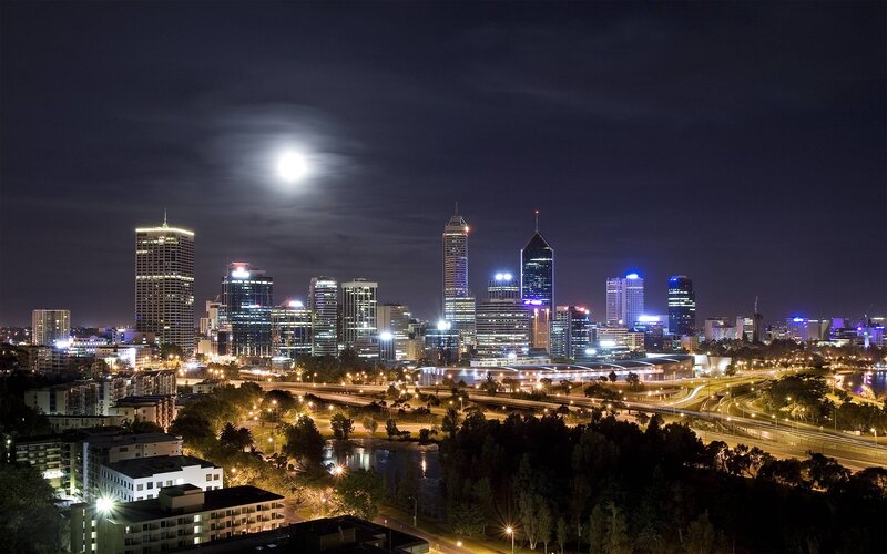 Perth City Skyline — Black, Serene