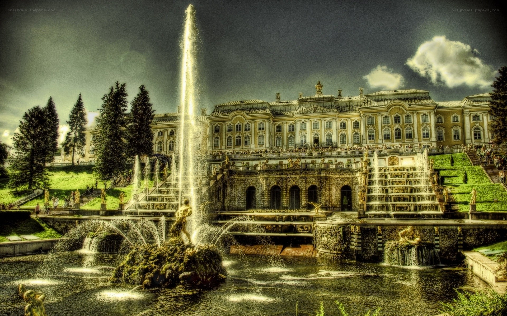Peterhof Palace fountain