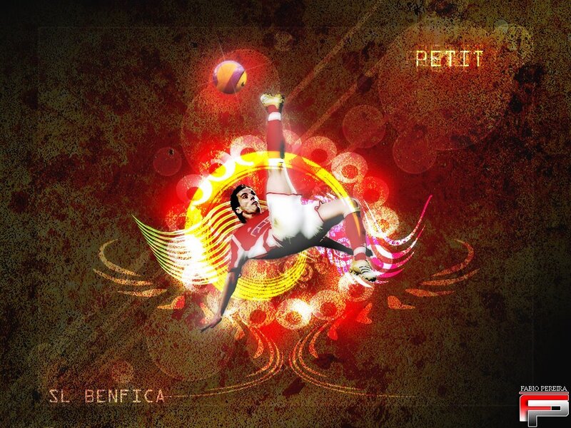 Petit soccer player action