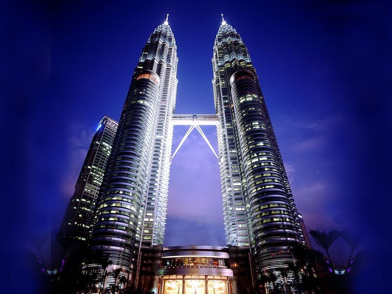 Petronas Twin Towers at night