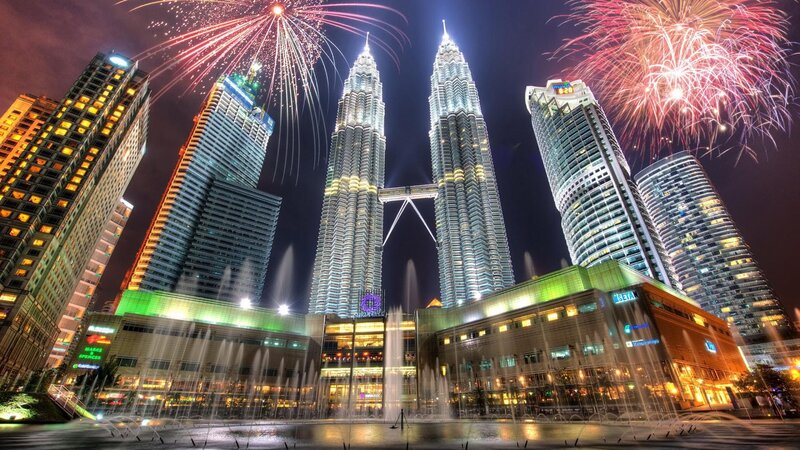 Petronas Twin Towers — Black, Celebratory