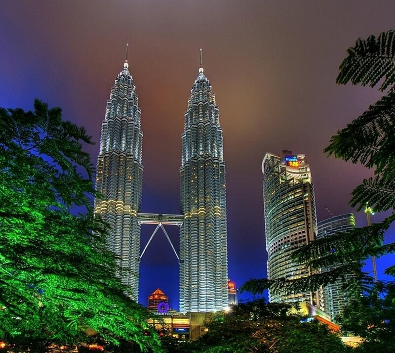 Petronas Twin Towers — Blue, Dramatic