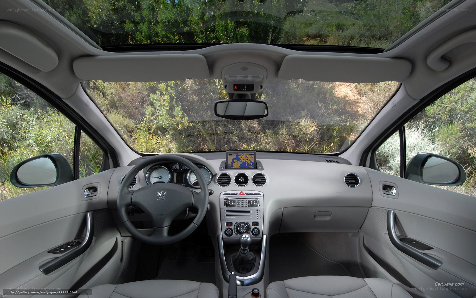 Peugeot 308 interior view