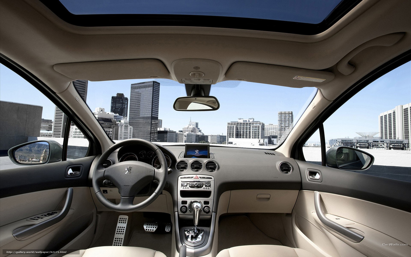 Peugeot 308 interior view