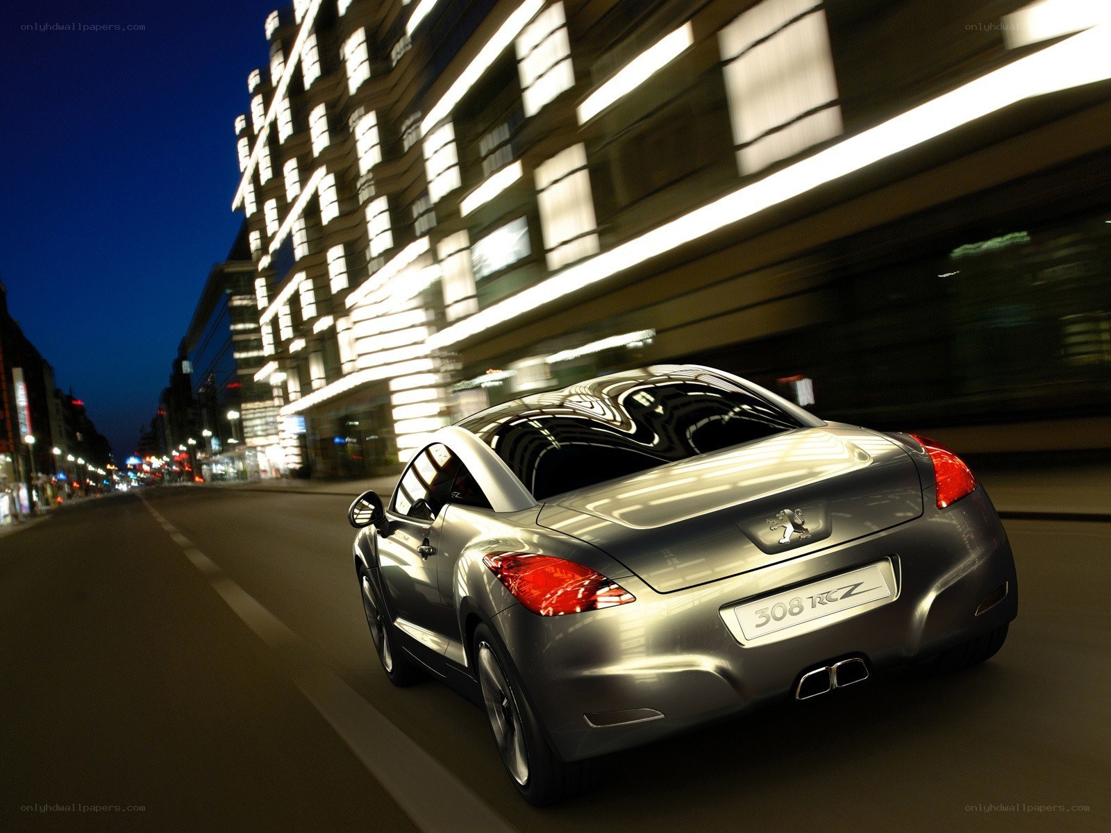 Peugeot 308 RCZ in motion