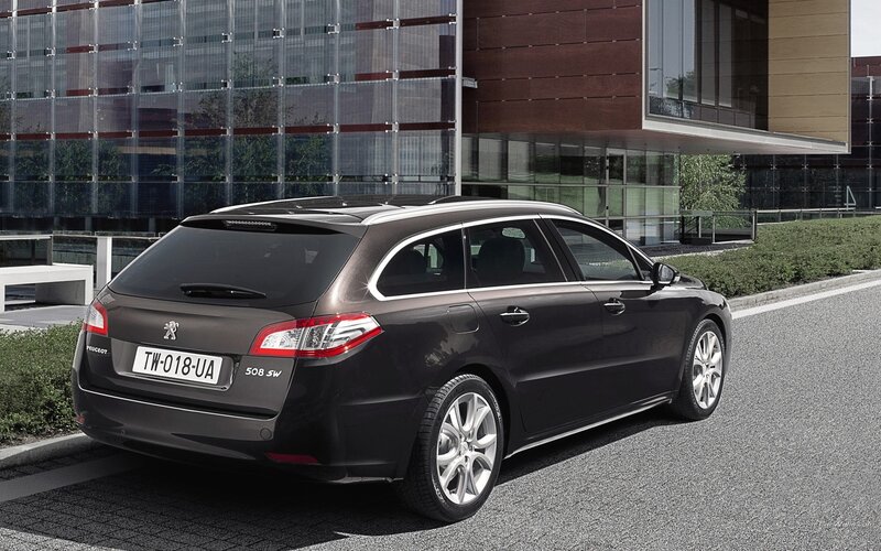 Peugeot 508 SW station wagon