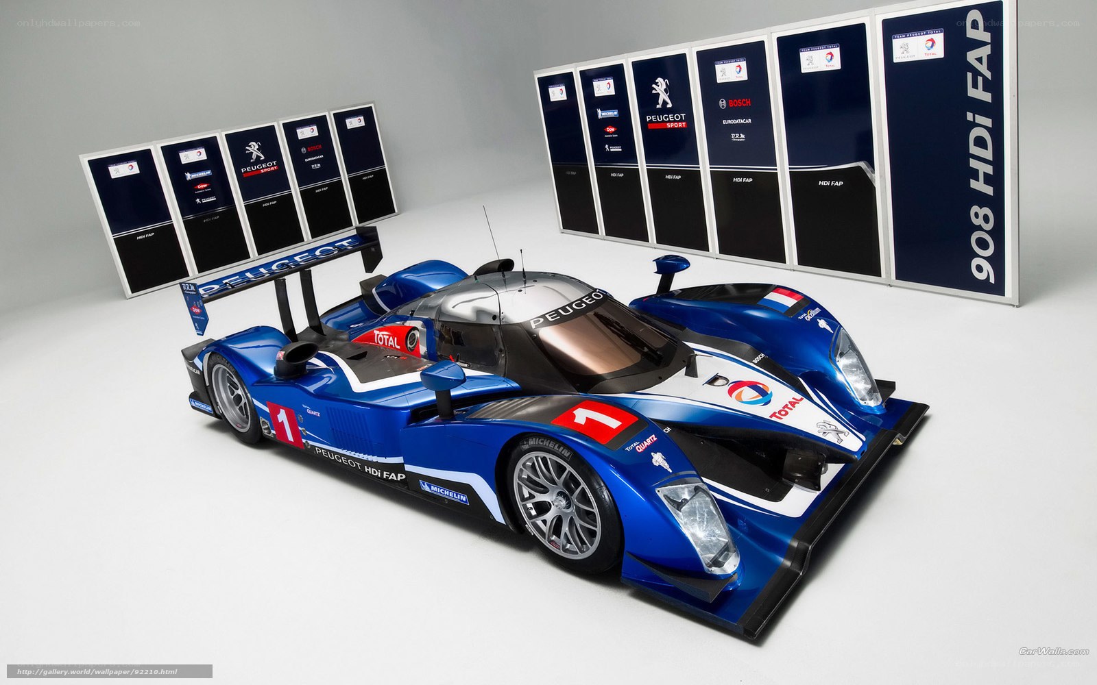 Peugeot 908 HDi FAP race car