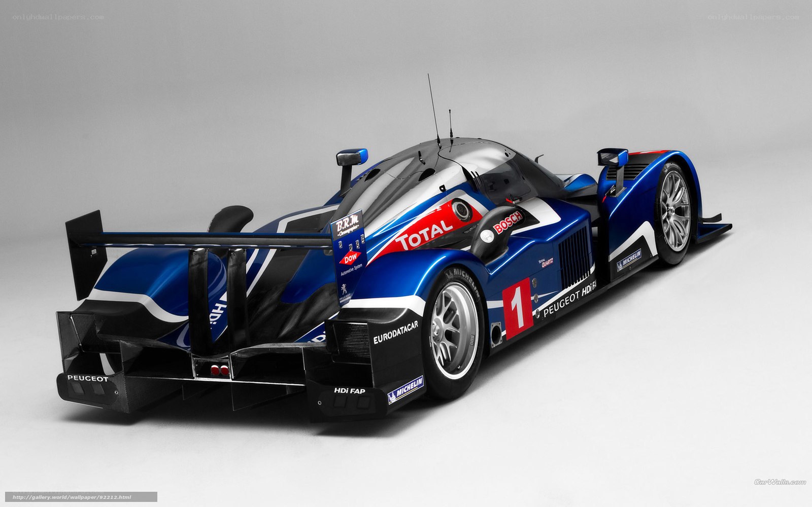 Peugeot 908 HDi race car