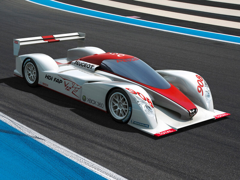 Peugeot 908 race car on track