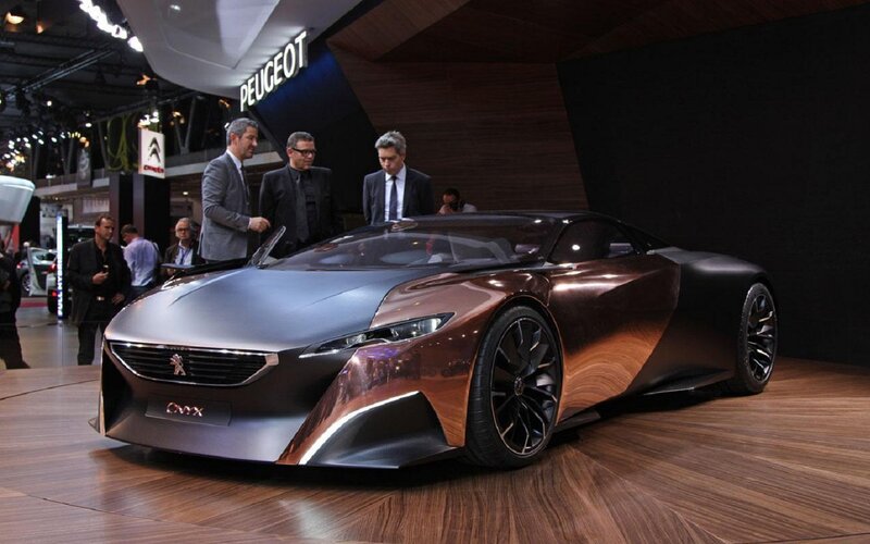 Peugeot Concept Car — Brown