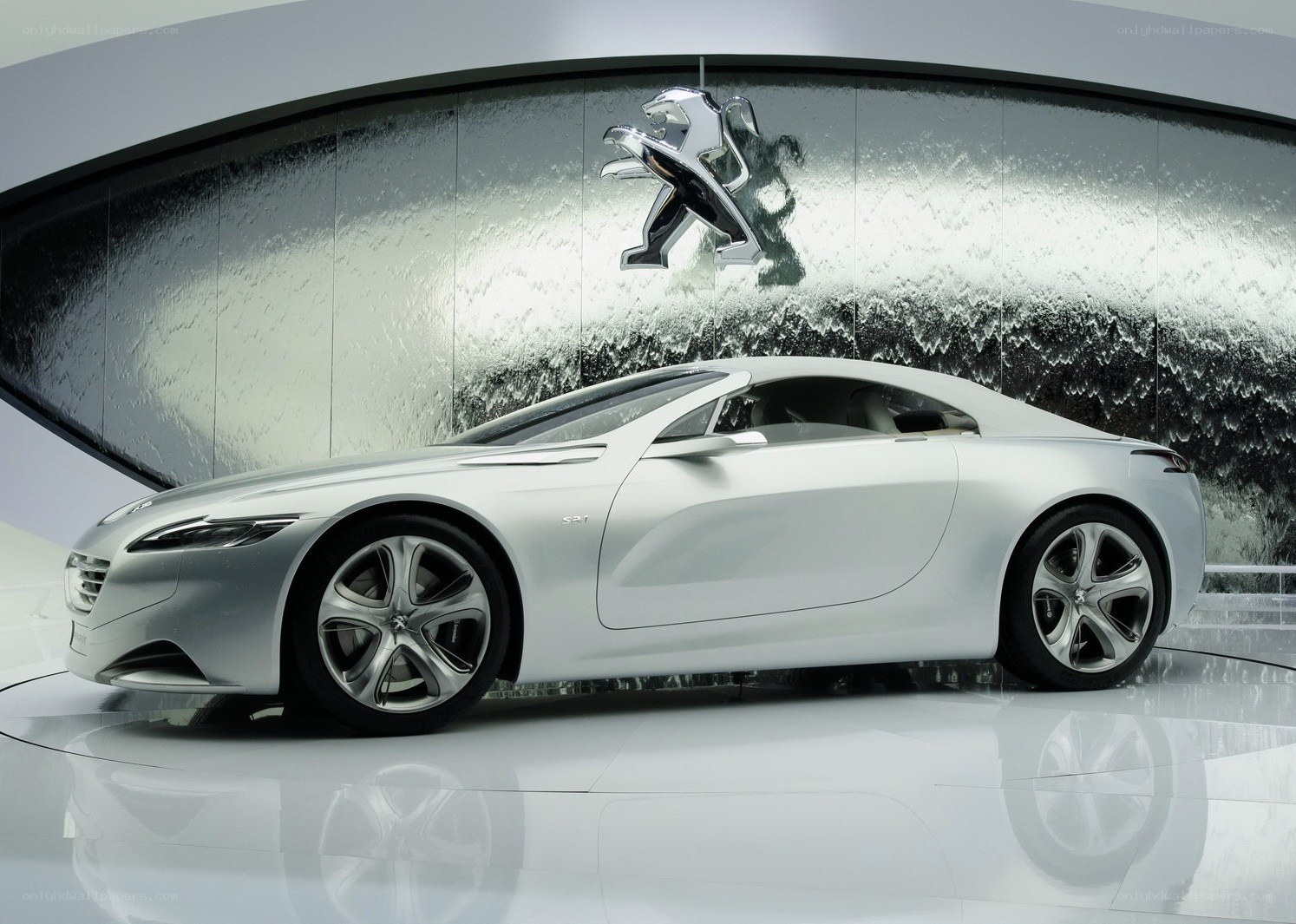 Peugeot concept car display