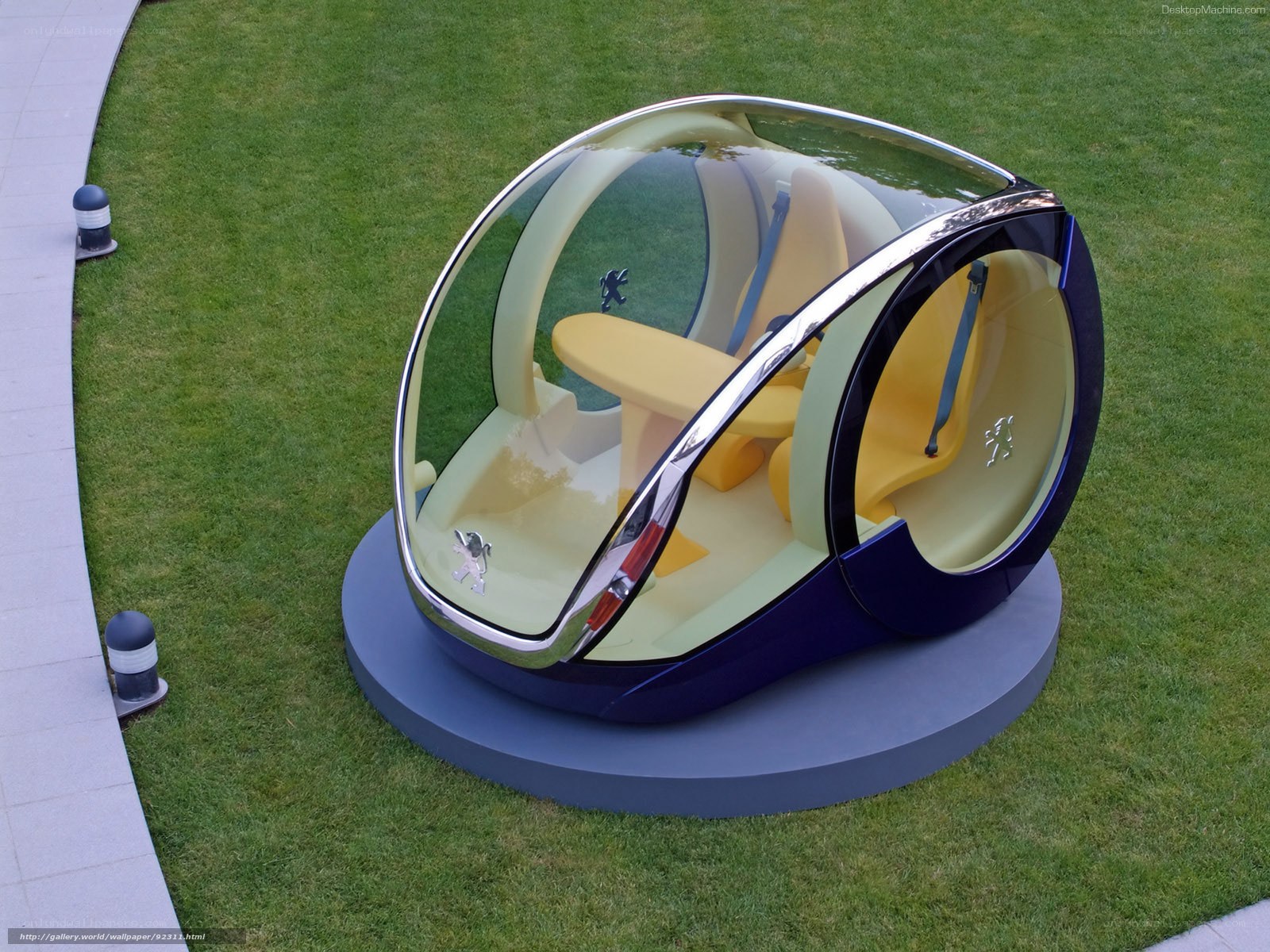 Peugeot concept vehicle display