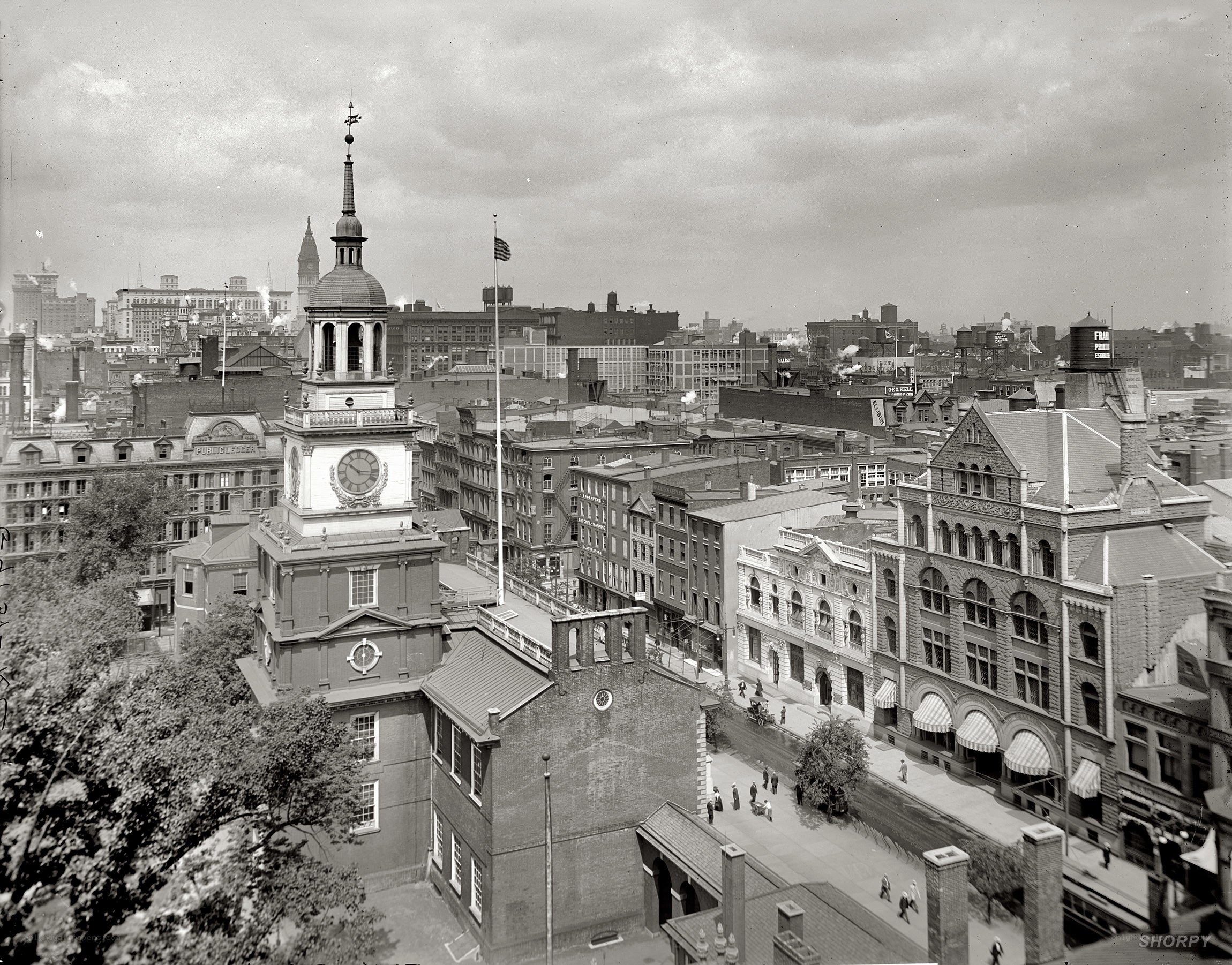 Philadelphia cityscape with Independence Hall