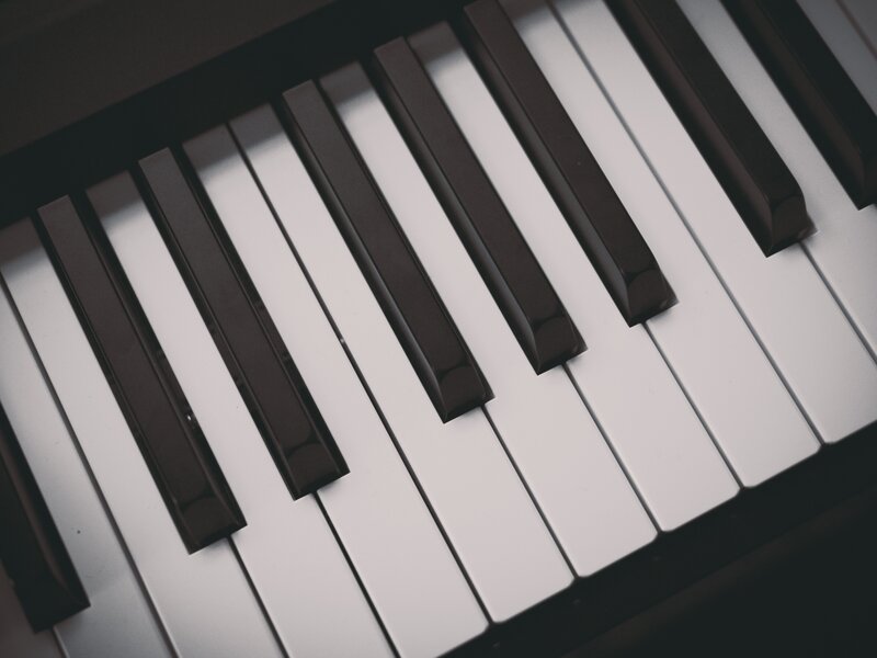 Piano Keys — Black, Neutral