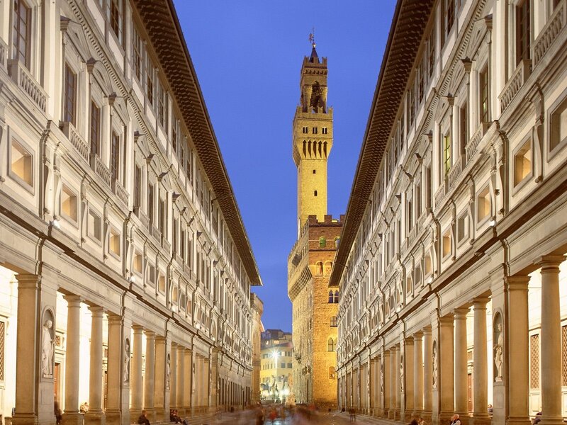Piazza della Signoria at dusk
