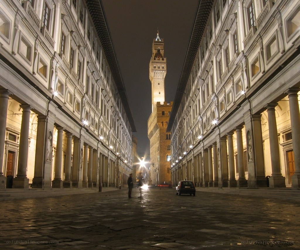 Piazza della Signoria at night