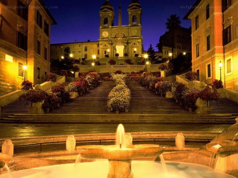 Piazza di Spagna at night