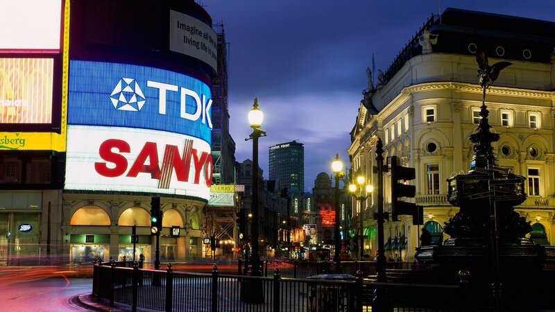 Piccadilly Circus at dusk