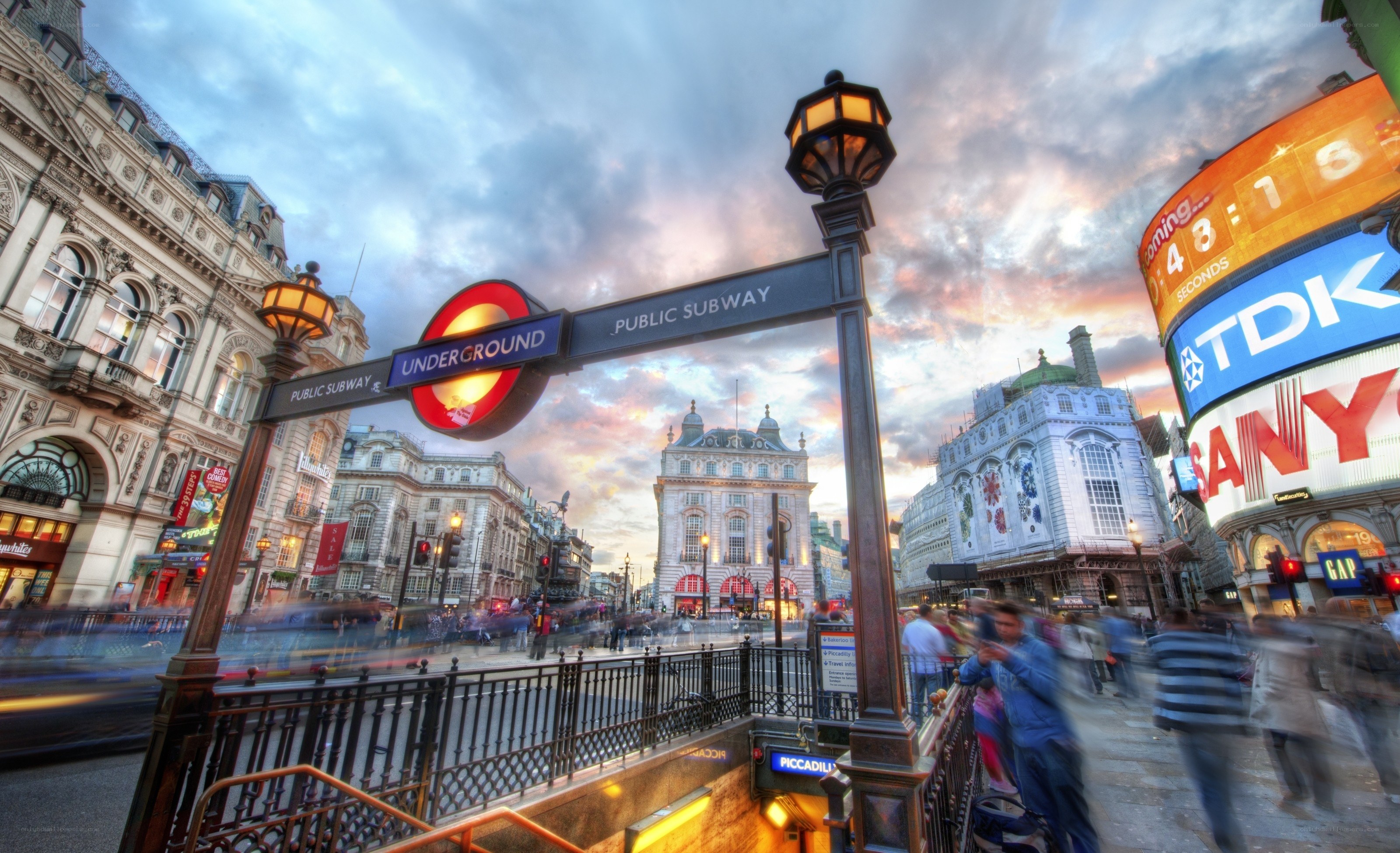 Piccadilly Circus at dusk