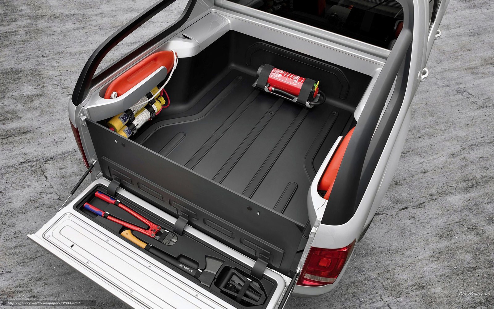 pickup truck cargo area