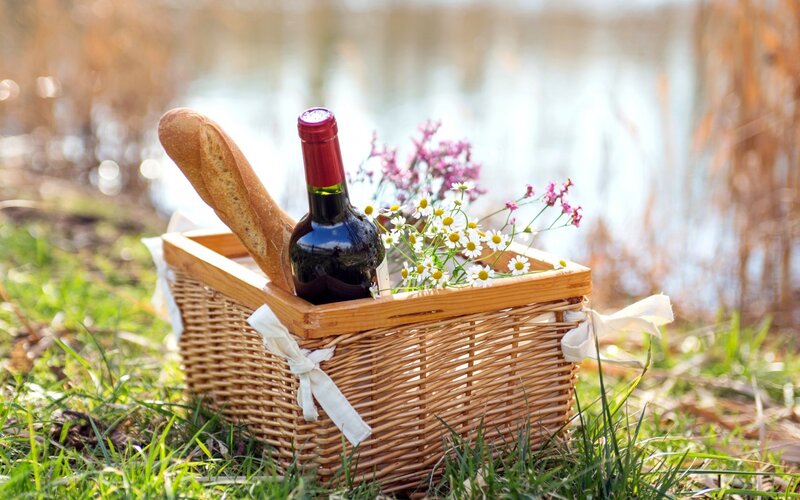 Picnic Basket with Wine