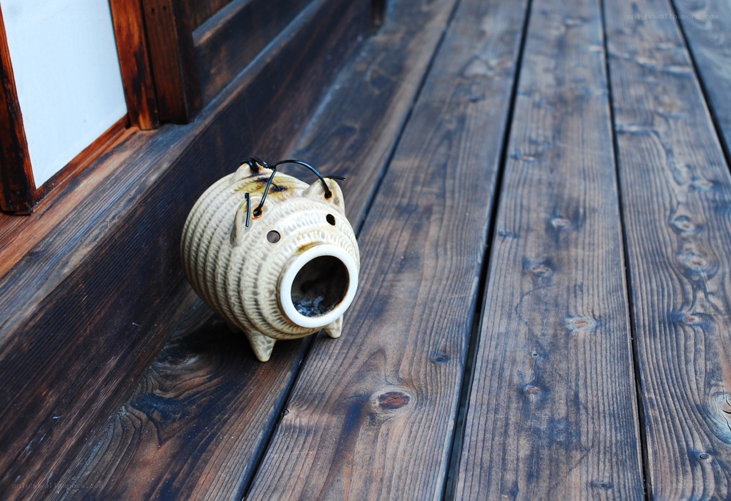 pig-shaped ceramic lantern
